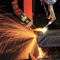 Electric beveling machine iBSstationaryfor weld seam preparationsheet metal