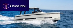 Inboard express cruiser D32 twin-engineopencenter console