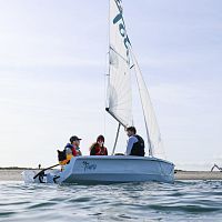 Multiple sailing dinghy Touratraditionalinstructionalasymmetric spinnaker