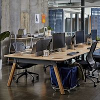 Traditional bench ROCKWELL UNSCRIPTED®woodenaluminummodular
