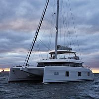 Catamaran sailing yacht 605-cabinwith open transomflybridge