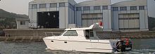 Catamaran express cruiser inboardtwin-enginehard-top