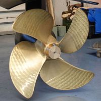 Ship propeller Open fixed-pitchpropeller shaft4-blade