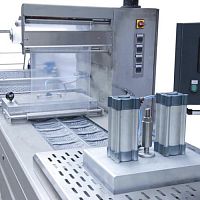 Plastic film thermoforming machine JTZ4for packagingautomaticvacuum