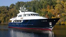 Sport-fishing super-yacht TOP TIMESexpeditionflybridge4-cabin