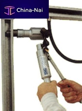 Hydraulic punching tool 200-010