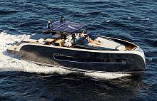 Inboard express cruiser E 44 Vtwin-engineopencenter console