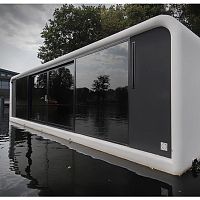 Modular floating house prefab