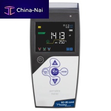 Portable conductivity meter EC-21 condwith LCD displaylaboratory