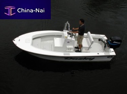 Outboard center console boat 17sport-fishing