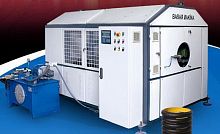 Rotary blade cutting machine for plasticscorrugated tubefor extrusion lines