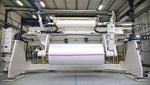 Wide material unwinder