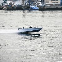Outboard center console boat SPF 5.75sundeck