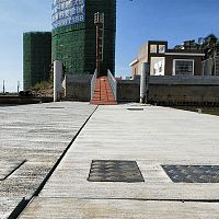 Marina floating fuel dock