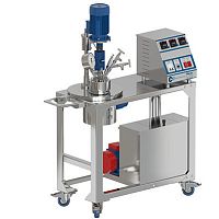 Reactor with high-pressure autoclave stirred-tankprocessfully automated
