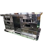 Multi-cavity plastic injection mold AM007for PET bottlesprototypingfor the packaging industry