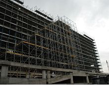 Work platform suspendedfor formwork