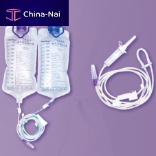 Enteral feeding set