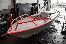 Inboard center console boat SPF 5.75sundeck