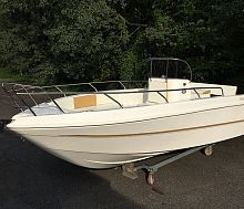 Outboard center console boat Andarco 228-person max.traditional