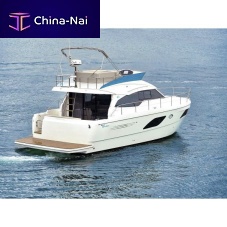 IPS POD express cruiser Spirit 42twin-engineflybridgeIPS
