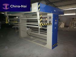 Fabric folding machine