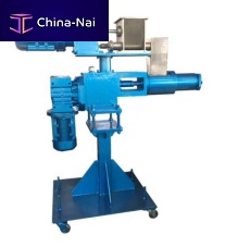 Extruder feeder for granulatespowderfor the plastics industry