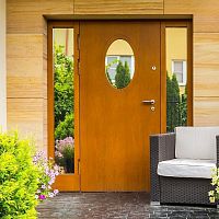 Entry door oakmahoganypine