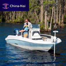 Outboard deck boat 186CCskisport-fishing7-person max.