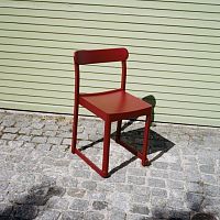 Contemporary chair Atelierindooroakash