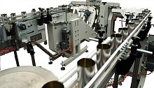 Metal part straightening machine