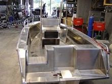Outboard center console boat 600sport-fishingwith T-top