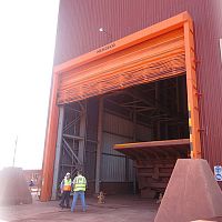 Industrial folding door Enduro PuissancePVCautomaticsecurity