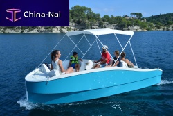 Inboard center console boat SEDNA 50solar poweredside consolefor recreation centers