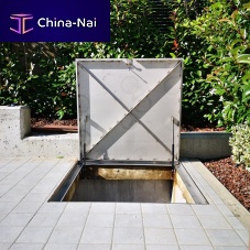 Stainless steel manhole cover square