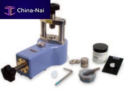 Laboratory pellet press