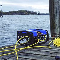 Intervention underwater ROV observation