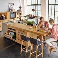 Contemporary kitchen ECHT.ZEITsolid woodislandmedium-size