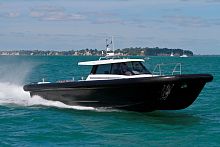 Catamaran express cruiser T/T Skorpiosoutboardfour-enginehard-top