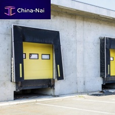 Loading dock shelter