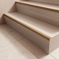 Aluminum stair nosing SCALAnon-slip