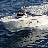 Outboard center console boat 22 sport-fishing8-person max.sundeck