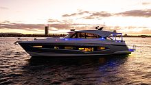 Sport motor yacht 6800hard-topIPS3-cabin