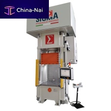 Hydraulic press servo-driven
