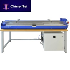 Stationary thickness measuring machine automatic calibration