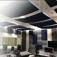 Gypsum suspended ceiling MELLOWCLOUD® DIFpanelfor conference roomsindoor