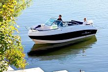 Inboard runabout 660bowrider8-person max.sundeck