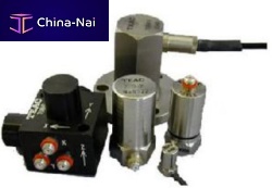 Triaxial acceleration sensor piezoelectric
