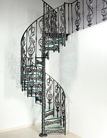 Spiral staircase C 162glass stepsteel framehome