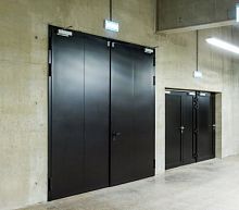 Swing industrial door metalautomaticfire-rated